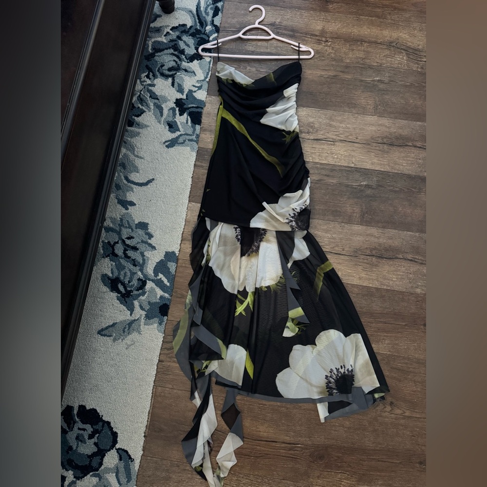 Zara Ruched Floral Strapless Dress